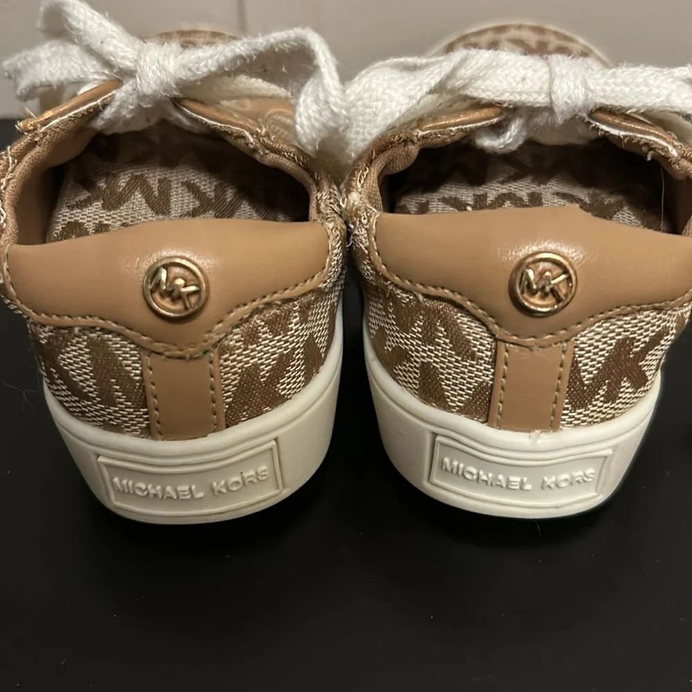 Michael Kors | Toddler Shoes | Child size 6 | used